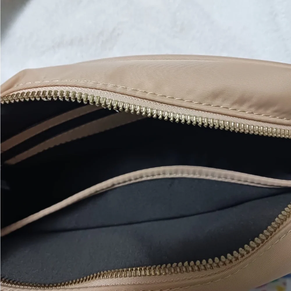 NEW- Unni Crossbody Bag with Straps